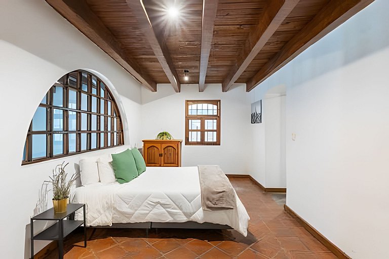 Casa en el Corazón del Centro Histórico| 907+ Est