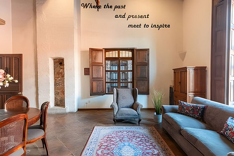 Casa en el Corazón del Centro Histórico| 907+ Est