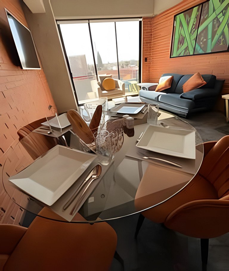 ACASO 203 | Style, Location & Comfort All in One