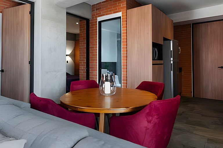 Arcarti 202 | Style, Comfort & Private Parking