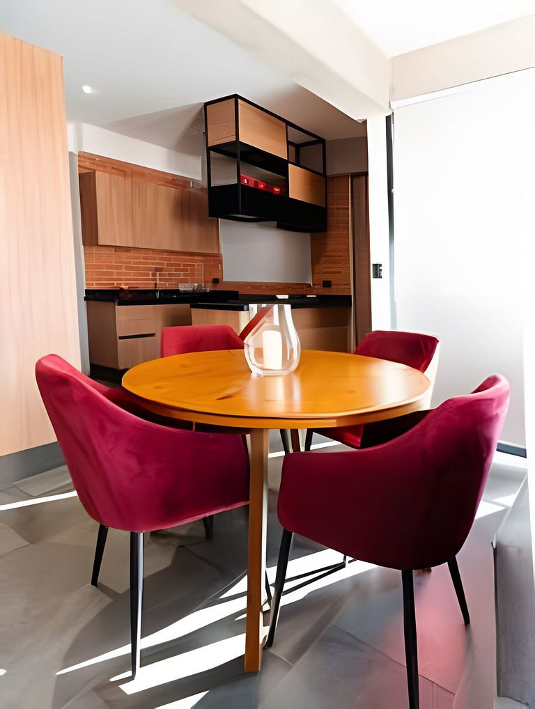 Arcarti 202 | Style, Comfort & Private Parking