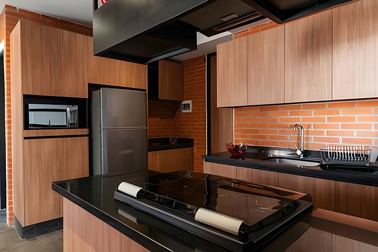 Arcarti 202 | Style, Comfort & Private Parking