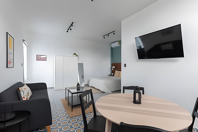 Casona 212 | Stylish Loft w/ High-Speed WiFi