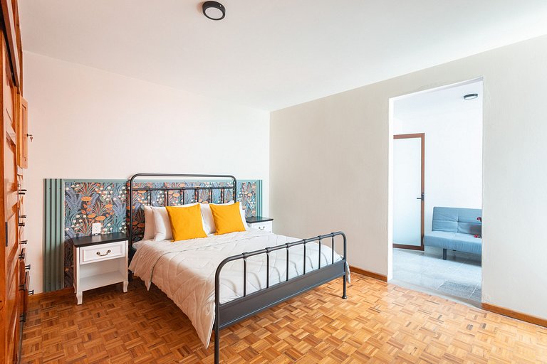 Beautiful House in Historic Center | 5 bedrooms + Parking
