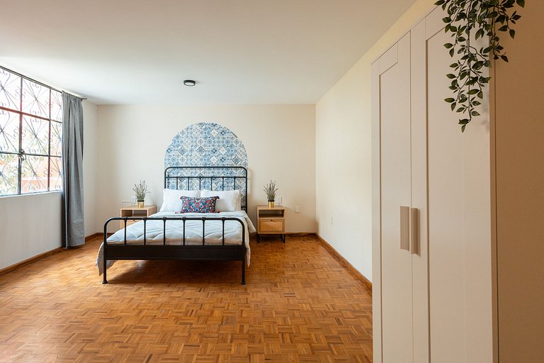 Hermosa Casa en Centro Histórico | 5 hab + Est