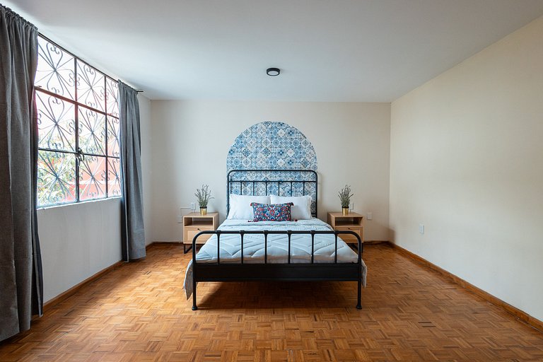 Hermosa Casa en Centro Histórico | 5 hab + Est