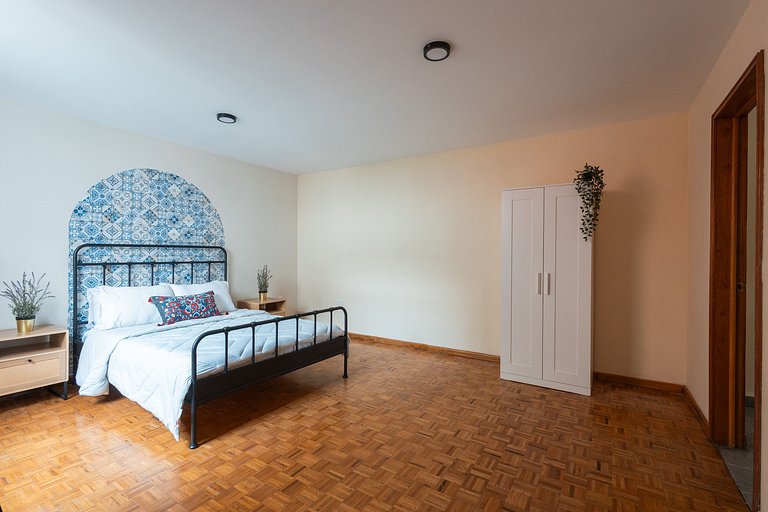 Hermosa Casa en Centro Histórico | 5 hab + Est