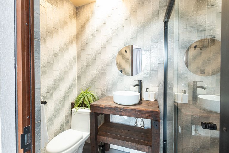 Hermosa Casa en Centro Histórico | 5 hab + Est