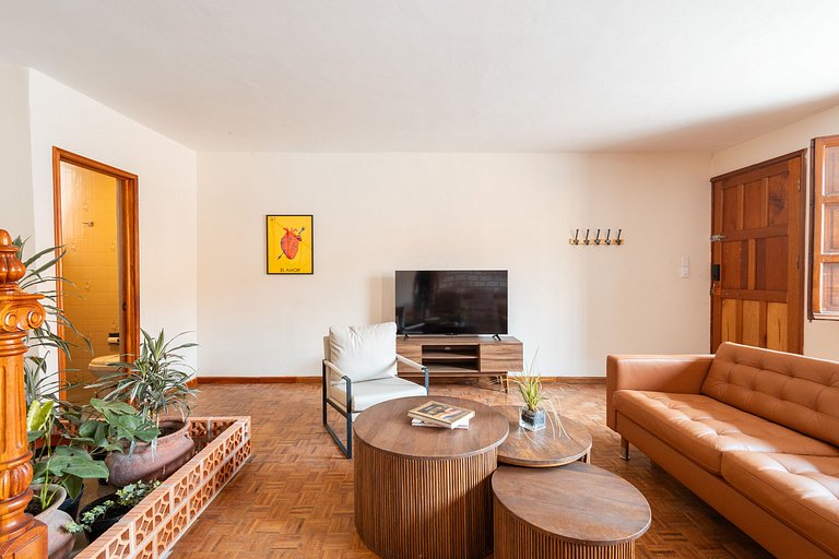 Beautiful House in Historic Center | 5 bedrooms + Parking