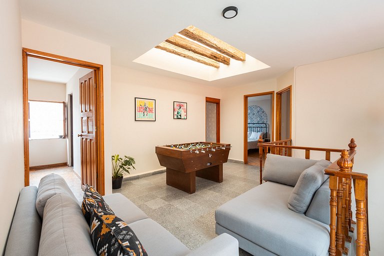 Hermosa Casa en Centro Histórico | 5 hab + Est