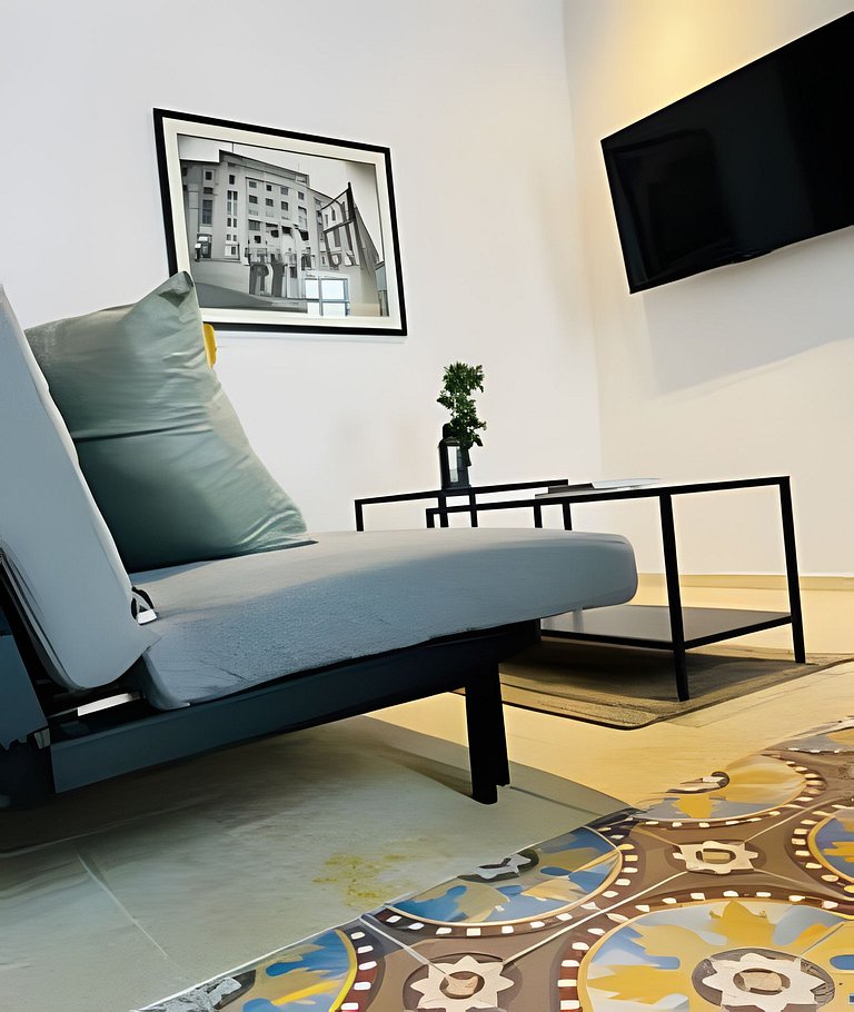 Casona 212|Apt in Prime Downtown Location+ Parking