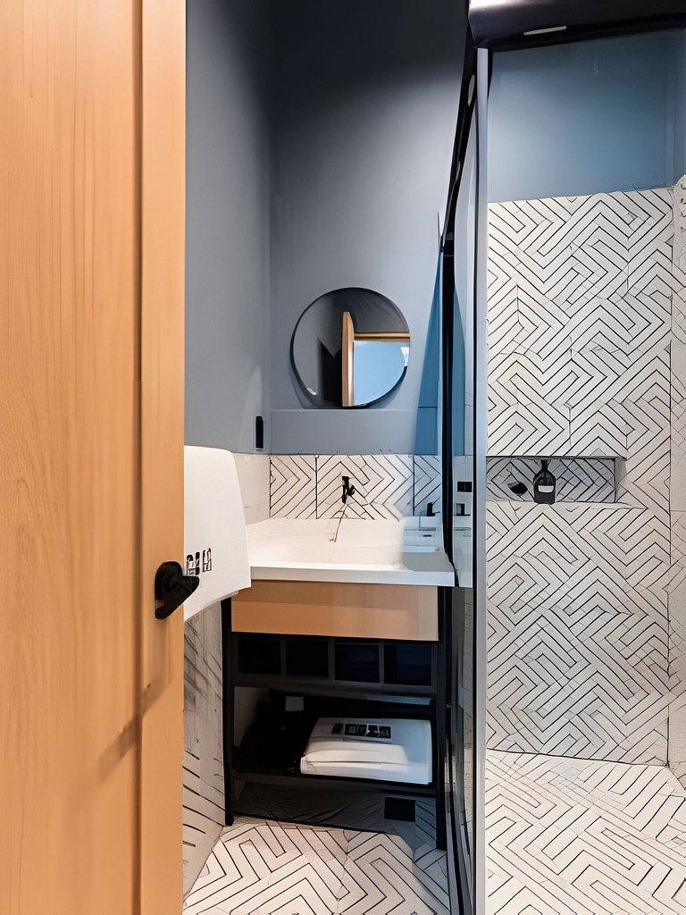 Casona 212|Apt in Prime Downtown Location+ Parking