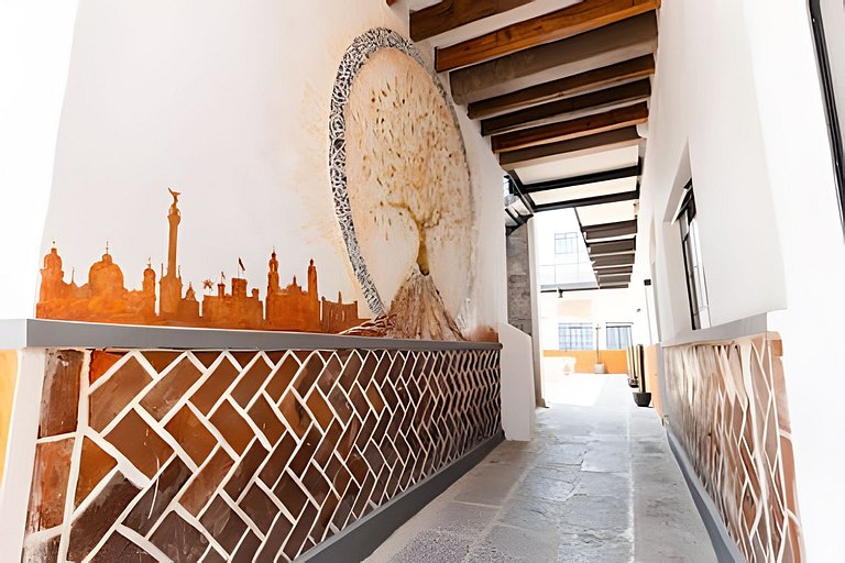 Casona 212|Apt in Prime Downtown Location+ Parking