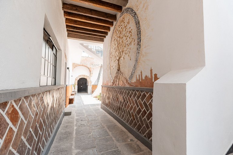 Casona 212 | Luxury & Full Connectivity + Parking