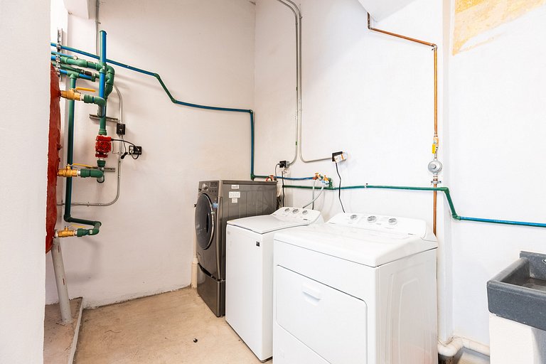 Casona 212 | Confort total + WiFi rápido y parking