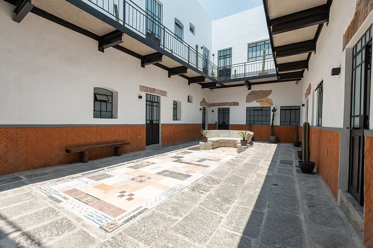 Casona 212 | Luxury Loft + WiFi & Parking Included