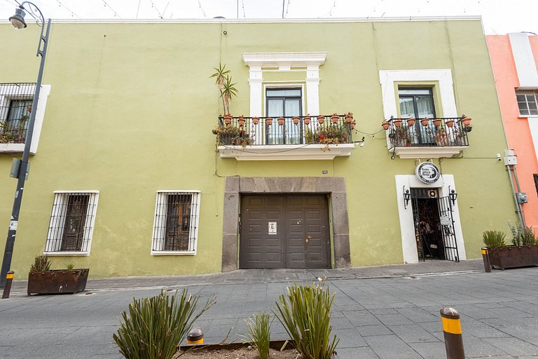 Depto. junto al Callejón de los Sapos: Confort+Est