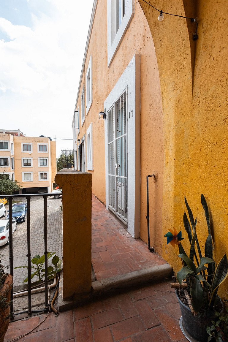 Depto. junto al Callejón de los Sapos: Confort+Est