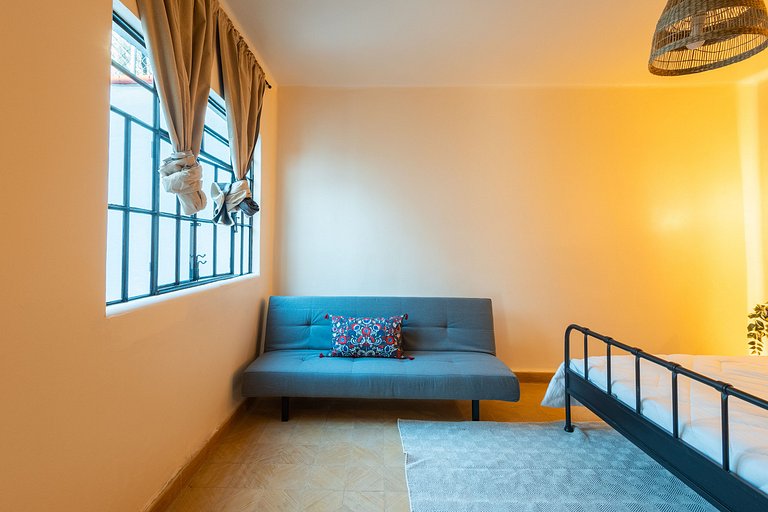 Casa céntrica con 4 hab + lavadora + Est