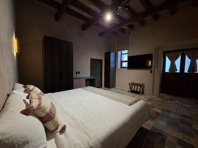 La Alfarera Room | Terrace + Parking