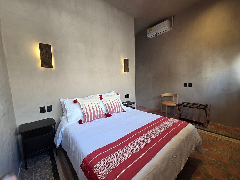 El Artesano Room | Laundry + Dryer + Terrace