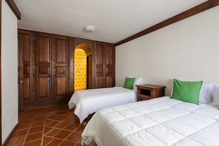 Casona Azul | Terraza + Grupos + Lavadora
