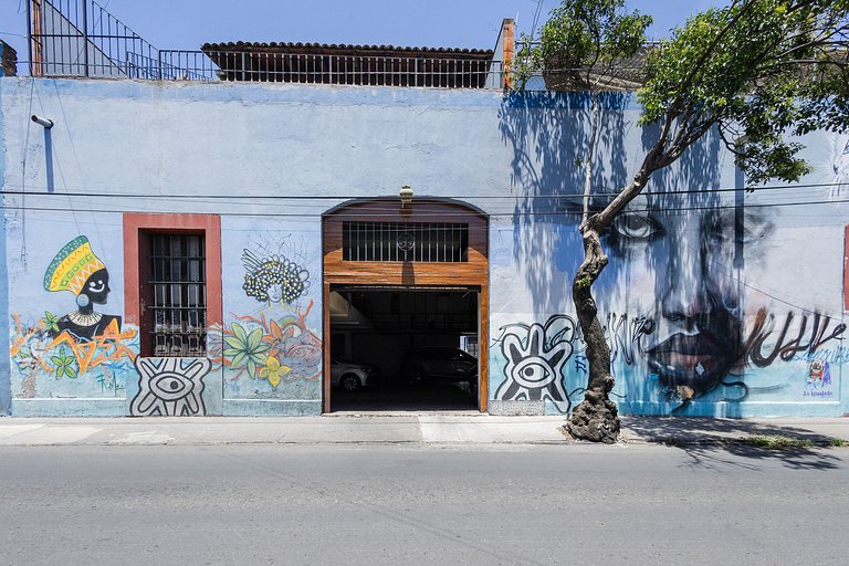 Casona Azul | Terraza + Grupos + Lavadora