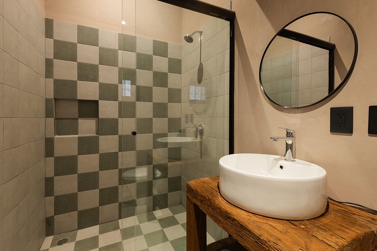 Boutique Loft Luna | Ground Floor, AC, King Bed
