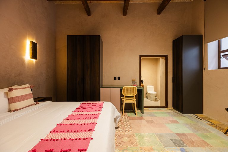 Boutique Loft Luna | Ground Floor, AC, King Bed